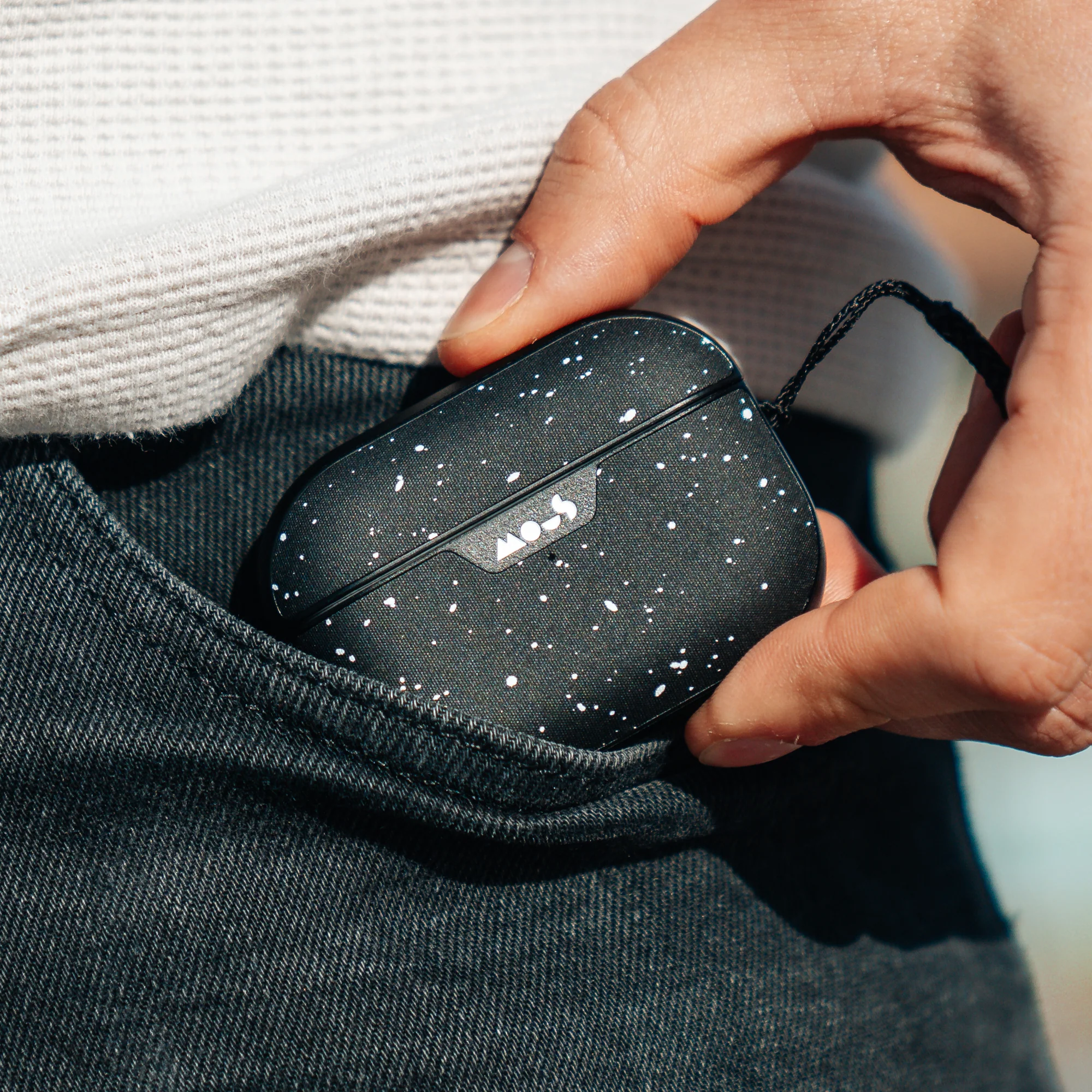 Speckled Fabric AirPods Pro Case - Image 6