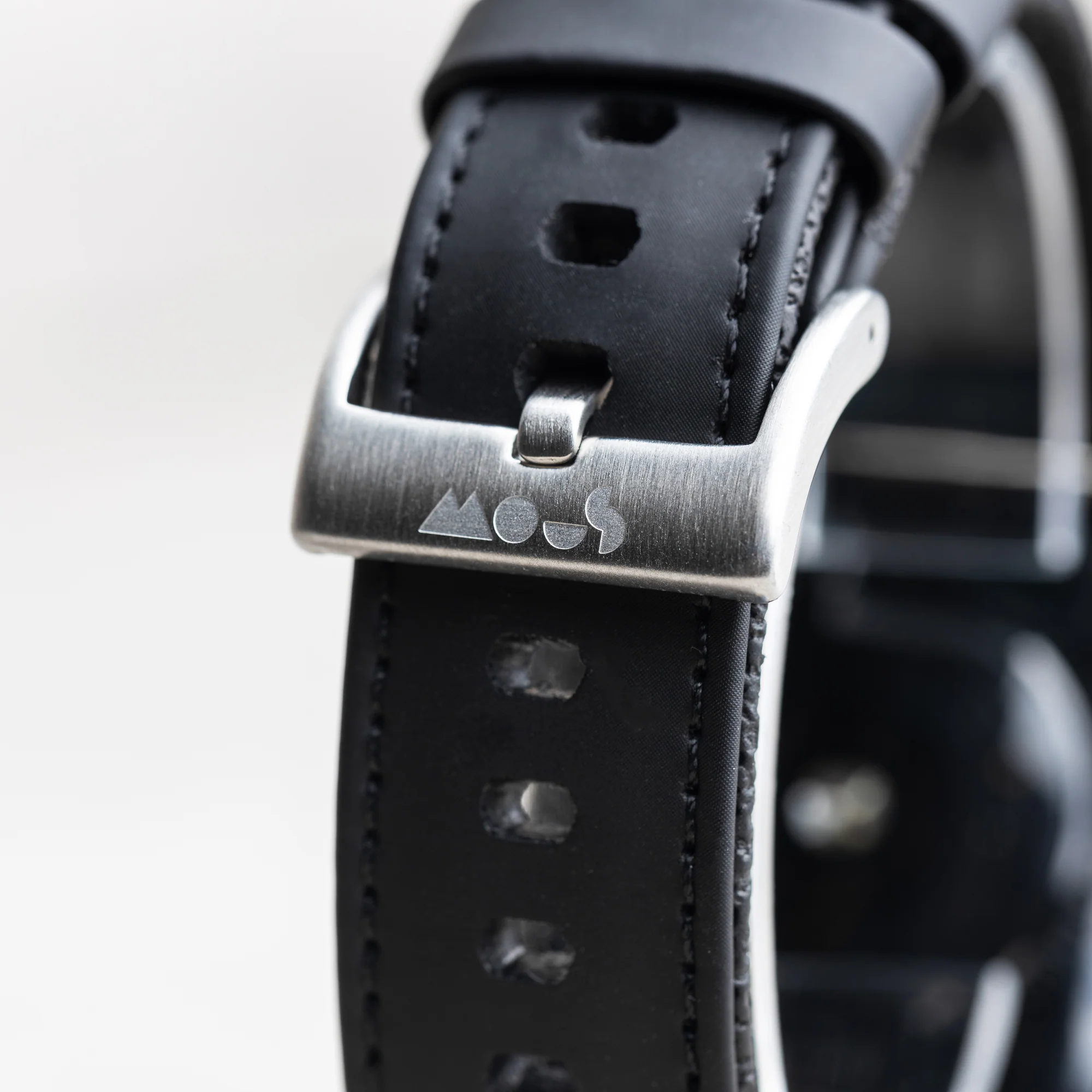 Water Resistant Apple Watch Strap - Image 6